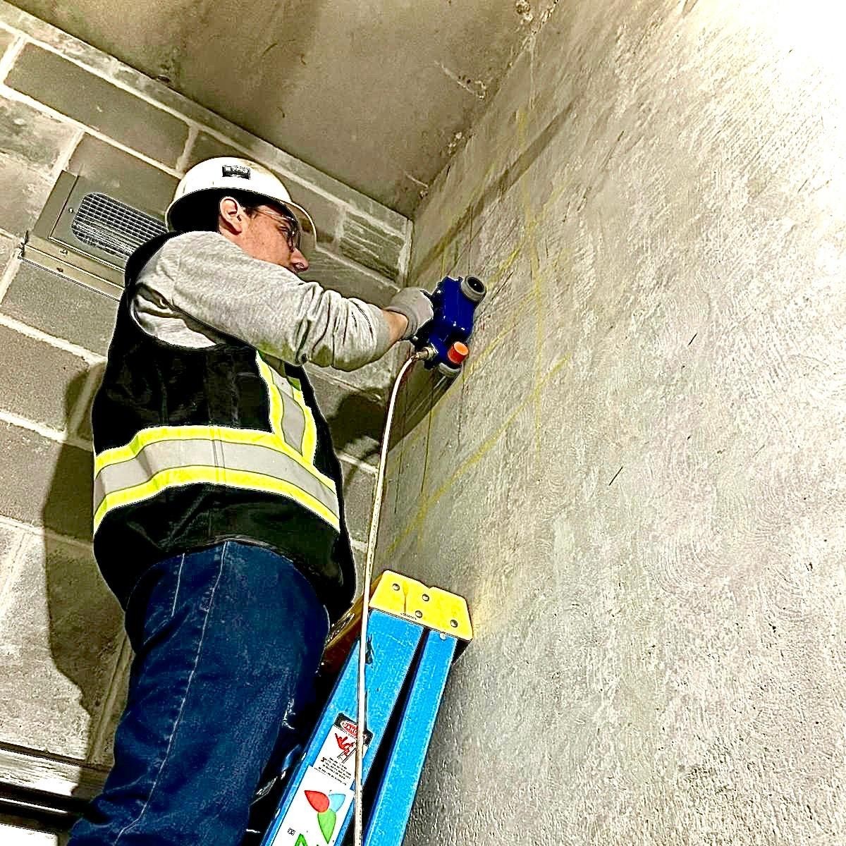 GPR concrete scanning equipment detecting rebar in concrete wall